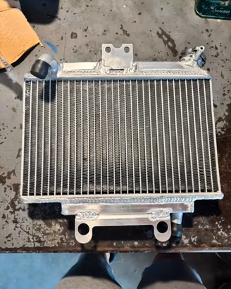 Radiatore moto honda cr