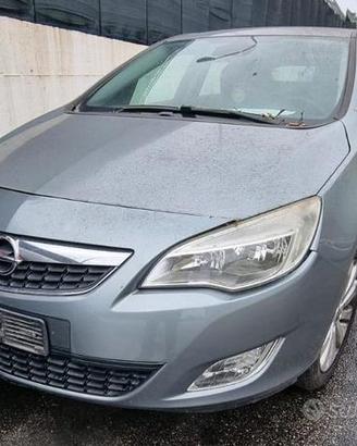 Ricambi Opel Astra J 2010 1.3 CDTI
