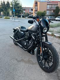 Harley davidson 883 sportster