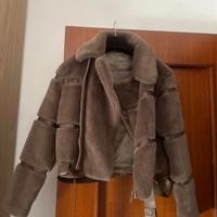 Giubbotto di pelliccia sintetica