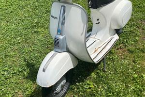 VESPA 50 SPECIAL
