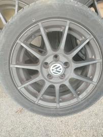 Cerchi in lega da 15 pollici