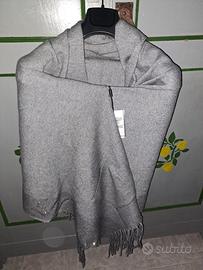 Mantella nuova maniche corte e frange 