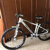 MTB  Cannodale  disco