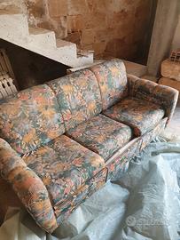 Divano letto anziano