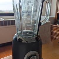 Frullatore, bilancia, robot