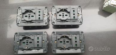 4 vimar idea completo schuko universale 16210