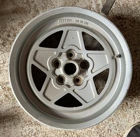 Cerchi Ferrari 208/308 165 TR 390