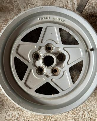 Cerchi Ferrari 208/308 165 TR 390