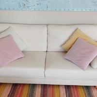 Divano due posti beige