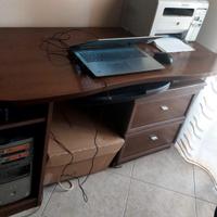 scrivania studio noce