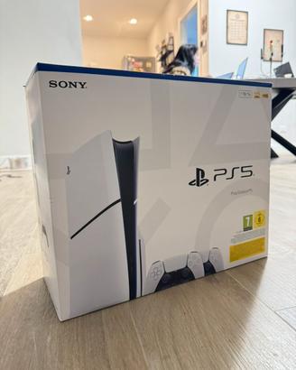 PLAYSTATION 5