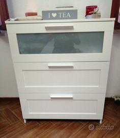 Cassettiera Ikea Brimnes