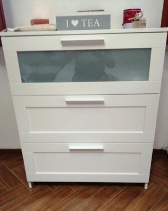 Cassettiera Ikea Brimnes