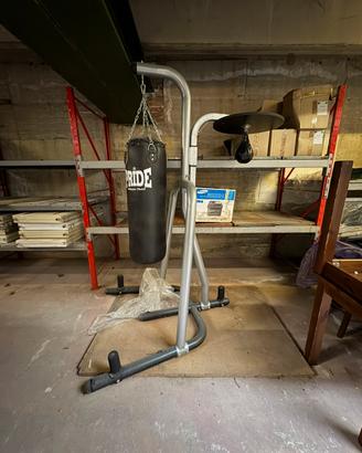 Stazione da boxe completa