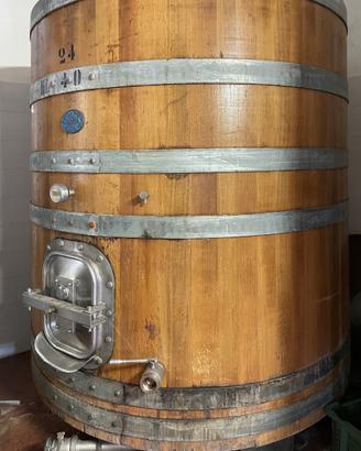 Stupende botti in acciaio e legno