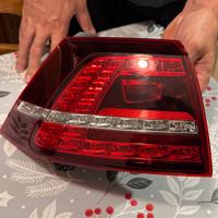 Faro posteriore sinistro golf 7 led