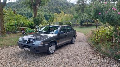 Alfa Romeo 33 1990