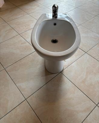 Bidet in ceramica