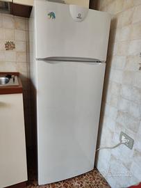 Frigorifero + congelatore Indesit bianco