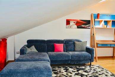 Appartamento con piscina vicino al mare