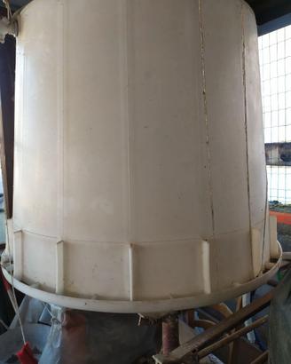 Attrezzatura per vino