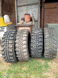 Gomme fuoristrada come nuove