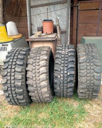 Gomme fuoristrada come nuove