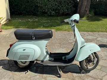 Vespa Faro Tondo anni 70-iscritta ASI-Conservata