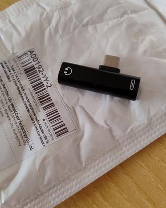 ADATTATORE da USB-C a Jack 3.5mm= Cuffie e ricaric