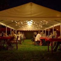 Ristorante Pizzeria Griglieria con ampio Giardino