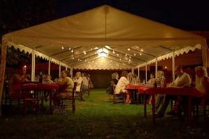 Ristorante Pizzeria Griglieria con ampio Giardino