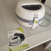 Friggitrice ad aria Tefal con paletta rotante