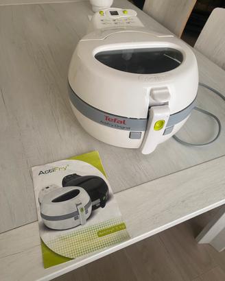 Friggitrice ad aria Tefal con paletta rotante