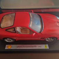 Ferrari 550 Maranello 1996 - 1:18 - Maisto