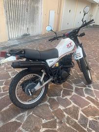 XT 550
