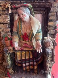 Pastorella anziana presepe napoletano in stile 700