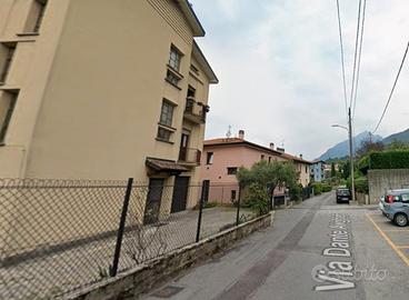 Quadrilocale ad Abbadia Lariana con balcone