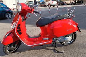 Vespa 300 GTS