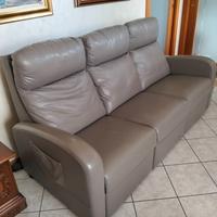 DIVANO E POLTRONA RELAX ELETTRICI IN PELLE