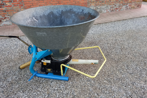 Spandiconcime gamberini pendolo