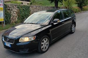 volvo v 50  2.0 Diesel