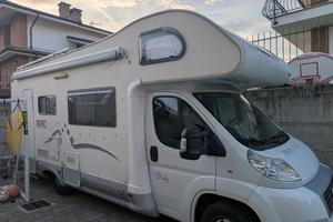 Camper mansardato 7 posti 