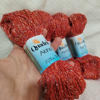 4 matasse di cotone rosso