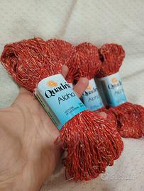 4 matasse di cotone rosso