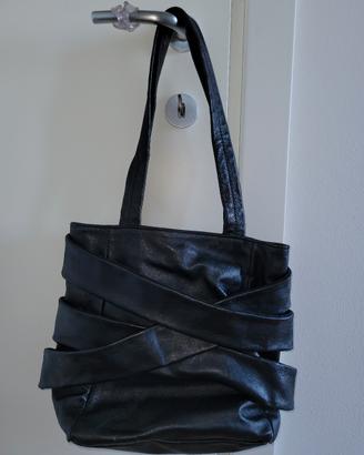 Borsa artigianale in pelle 