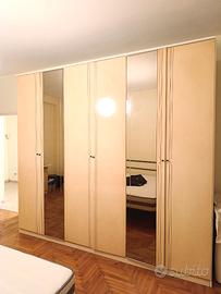 Camera letto in buone condizioni.