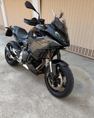 BMW F900XR MY 25