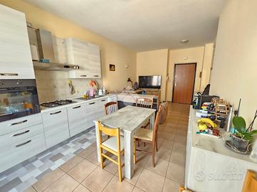 2 LOCALI A FOGGIA