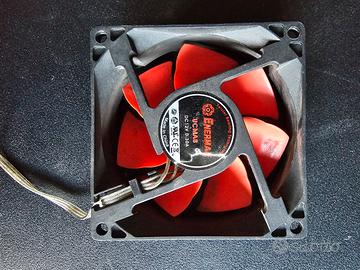 Ventola Fan per Case - Enermax Magma UCMA8 da 8CM